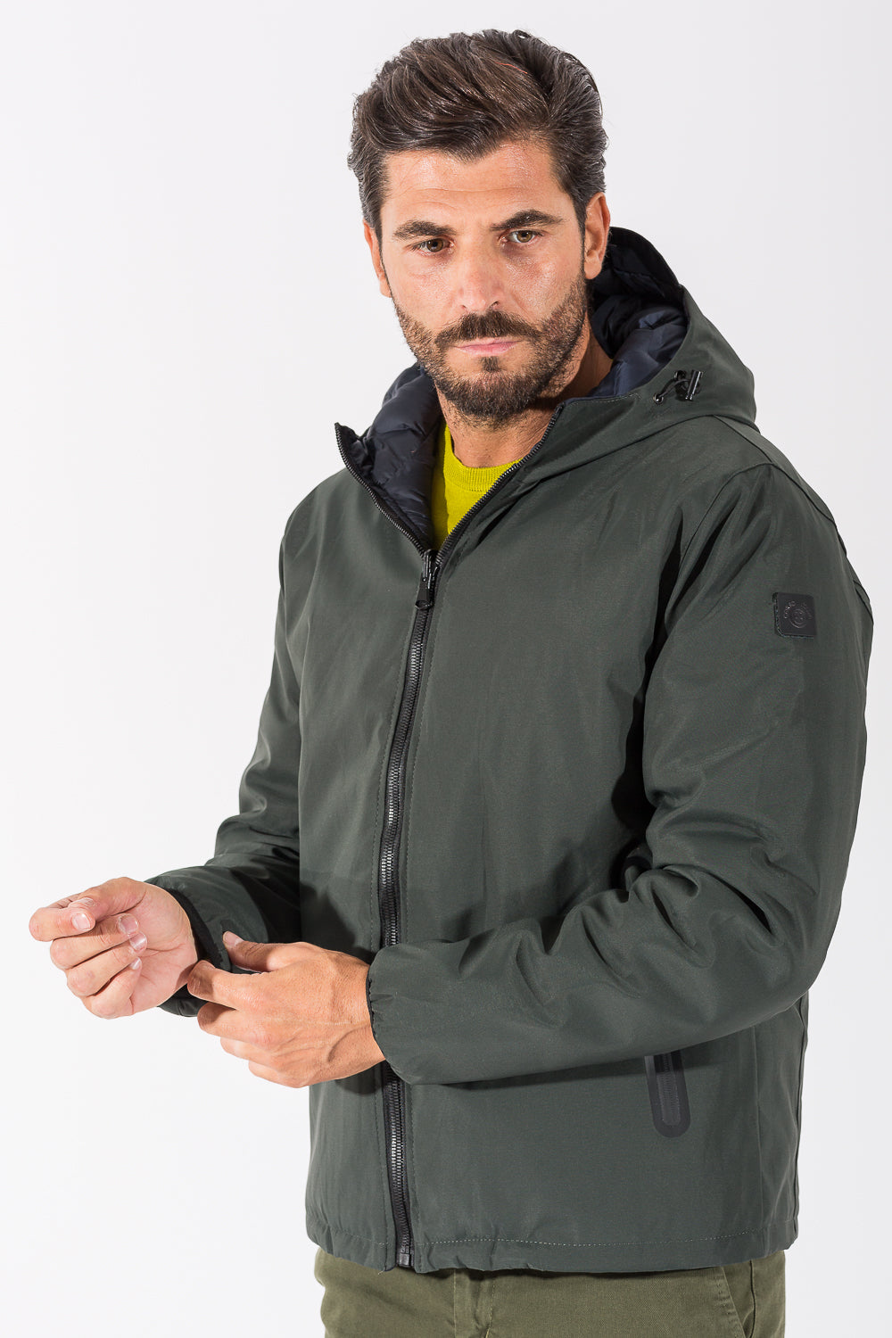 REVERSIBLE WATERPROOF SOFTSHELL BOMBER JACKET