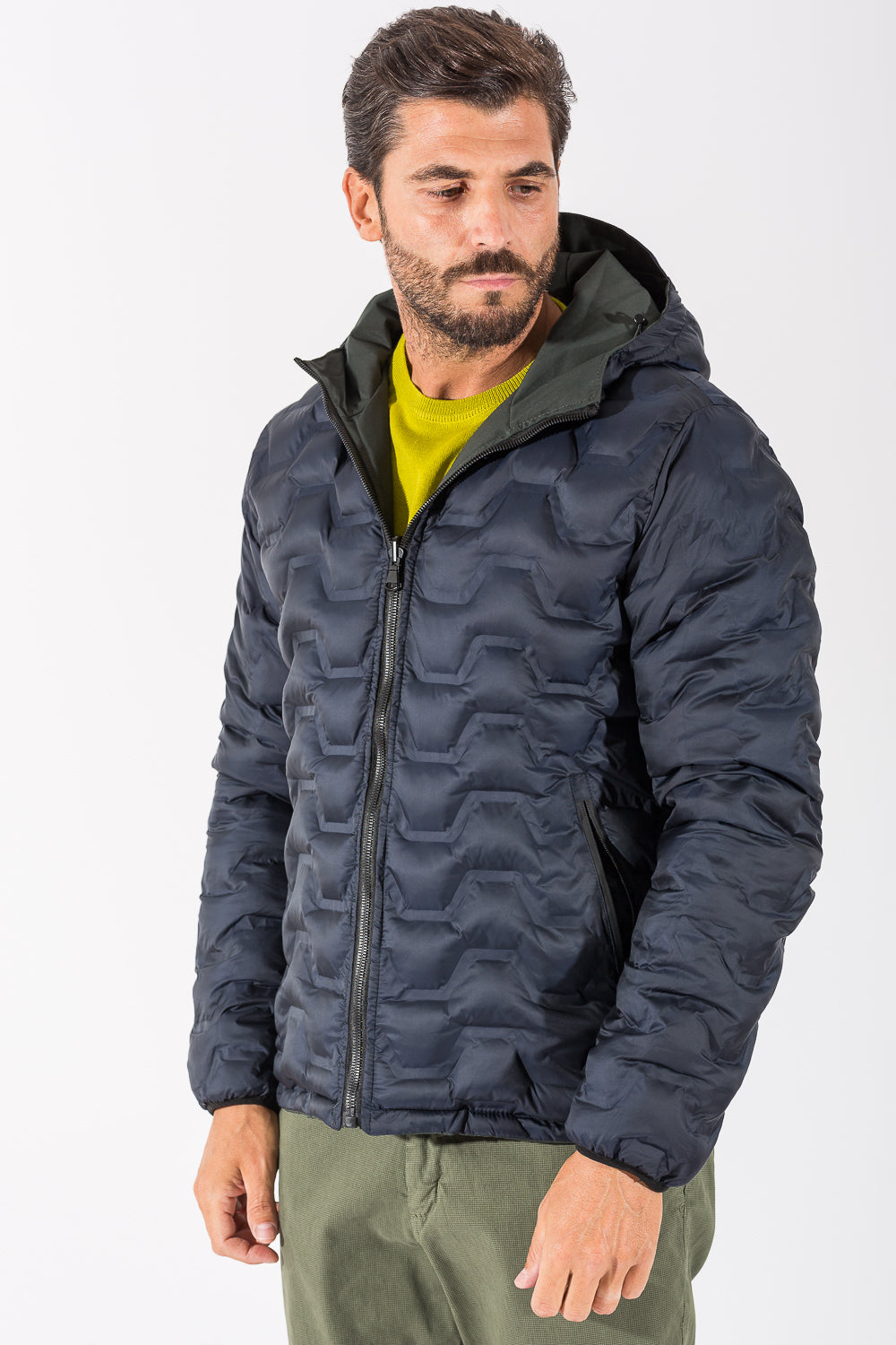 REVERSIBLE WATERPROOF SOFTSHELL BOMBER JACKET