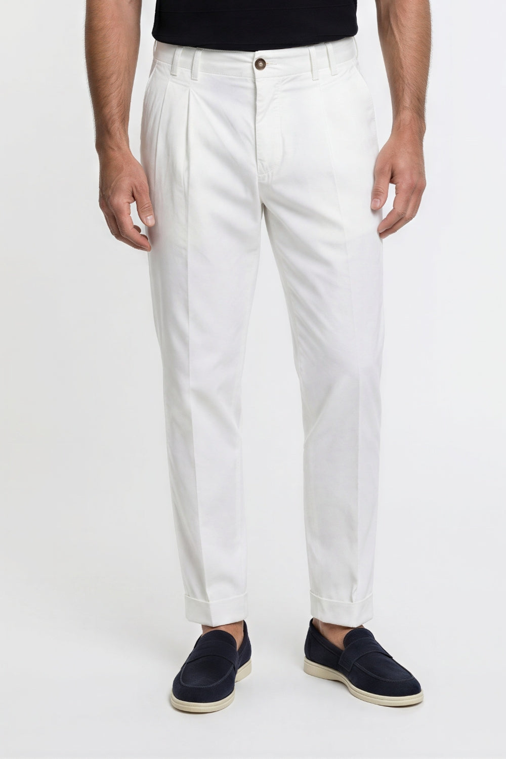 OFF WHITE