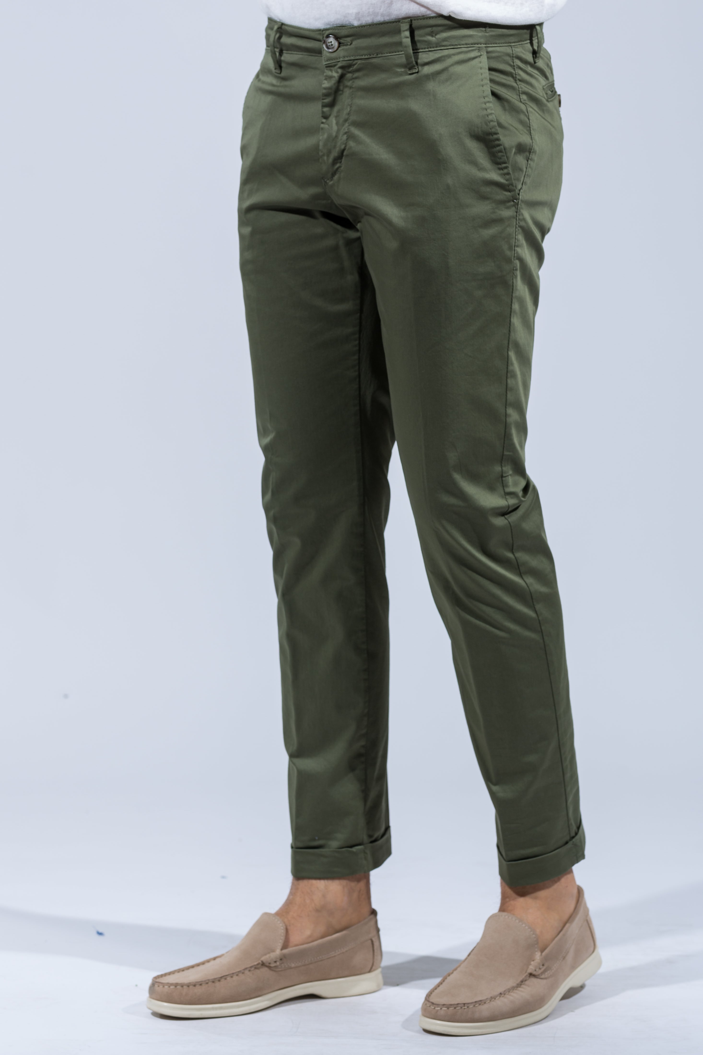 VERDE MILIT.