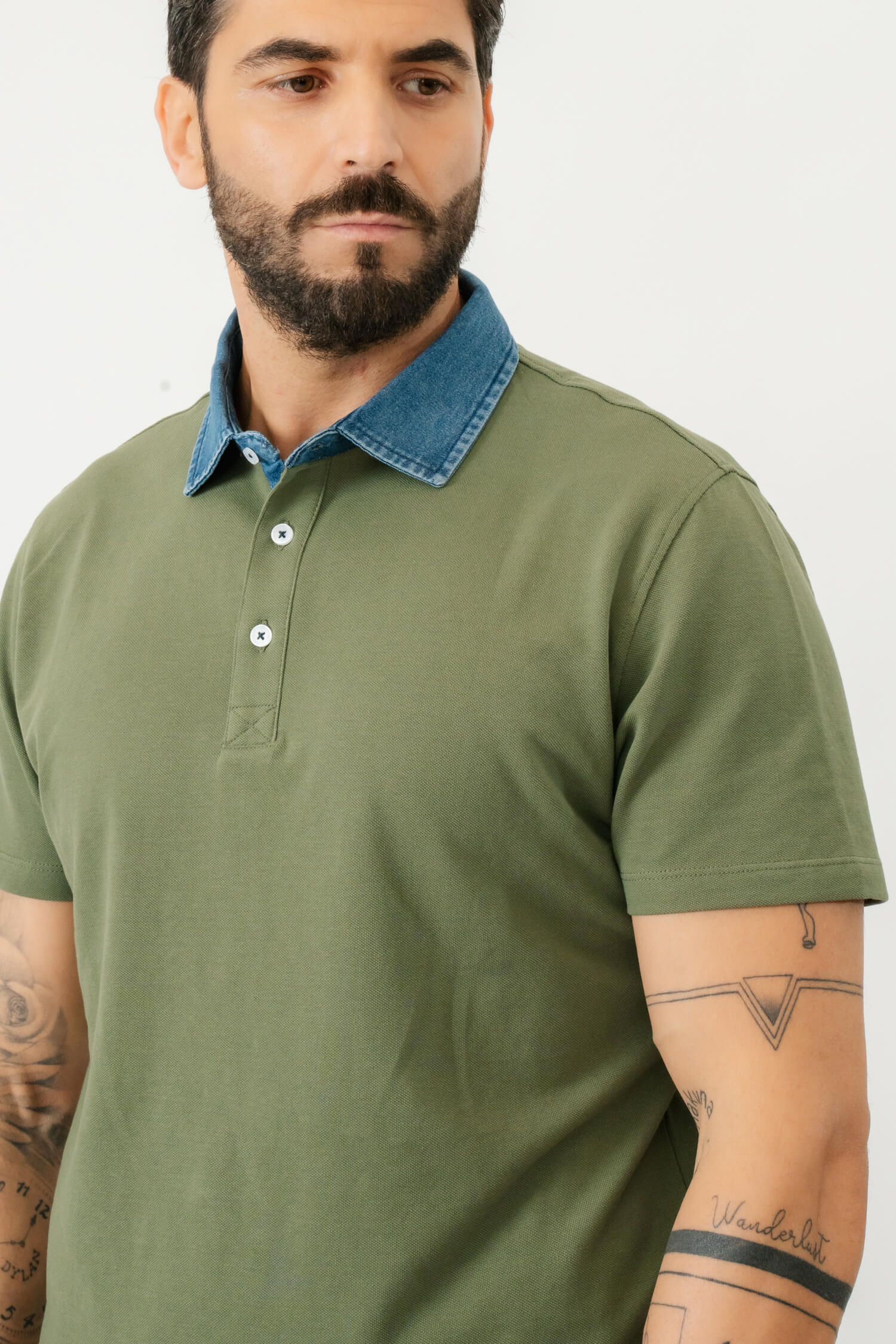 VERDE OLIVA