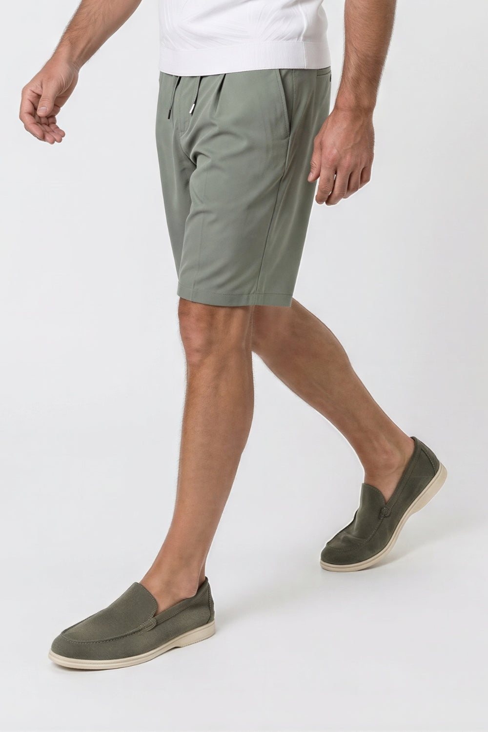 VERDE MILIT.